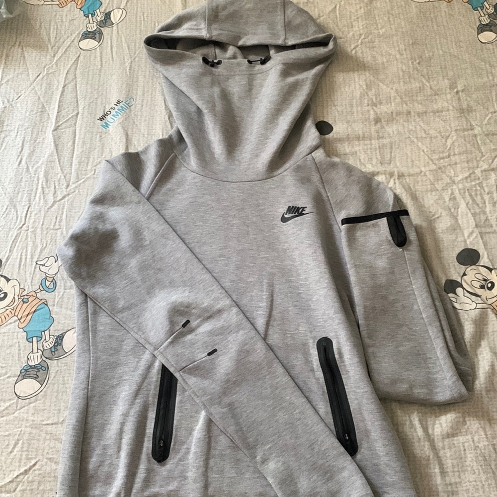 Nike gray hoodie